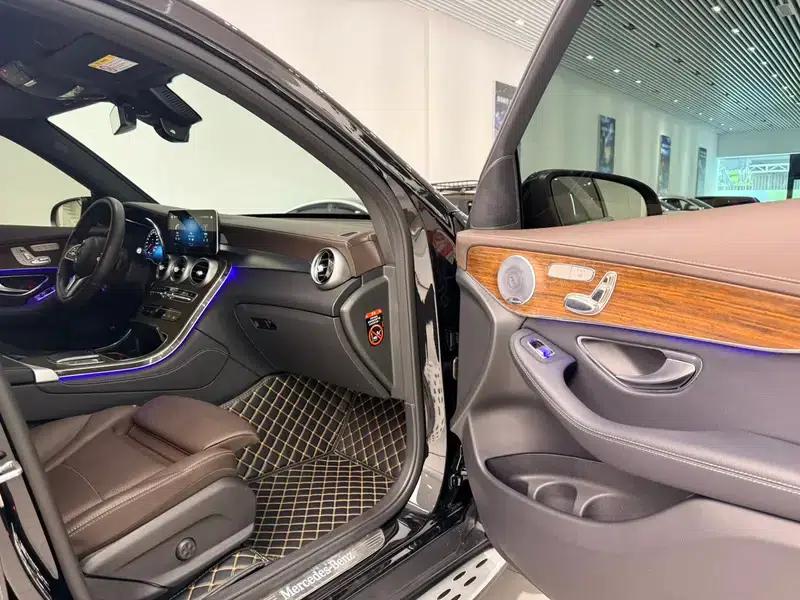 2020 Mercedes-Benz GLC Facelift: GLC 300 L 4MATIC Dynamic — миниатюра 12
