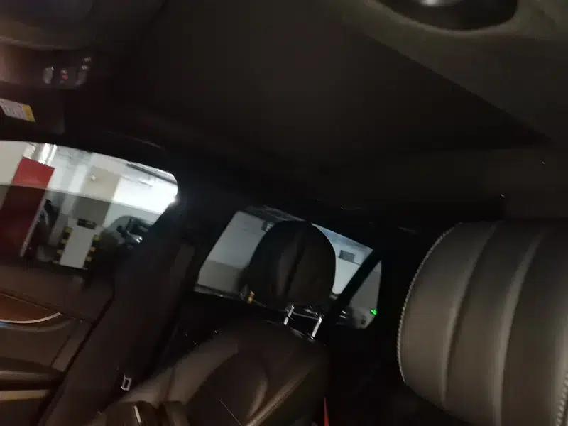 2019 Mercedes-Benz GLC 300 L 4MATIC Dynamic — миниатюра 18
