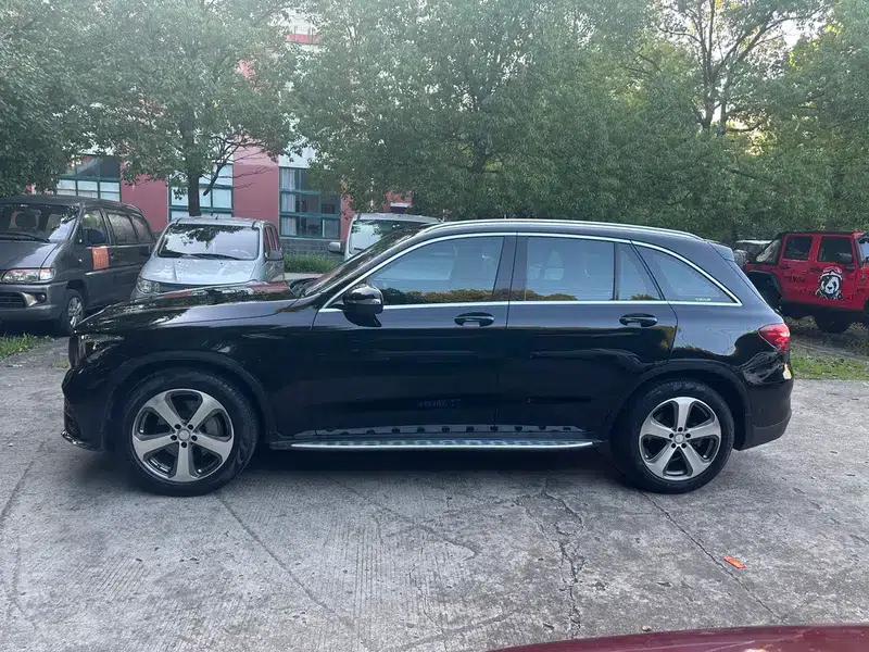 2016 Mercedes-Benz GLC 260 4MATIC Dynamic — миниатюра 3