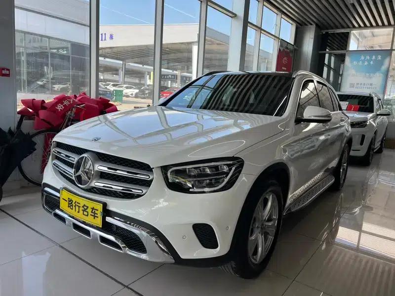 2020 Mercedes-Benz GLC 260 L 4MATIC Dynamic — миниатюра 1