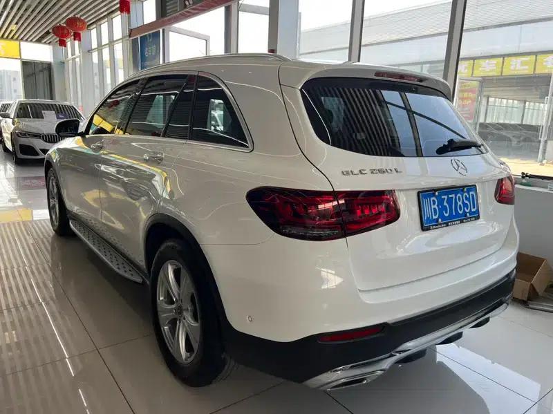 2020 Mercedes-Benz GLC 260 L 4MATIC Dynamic — миниатюра 3