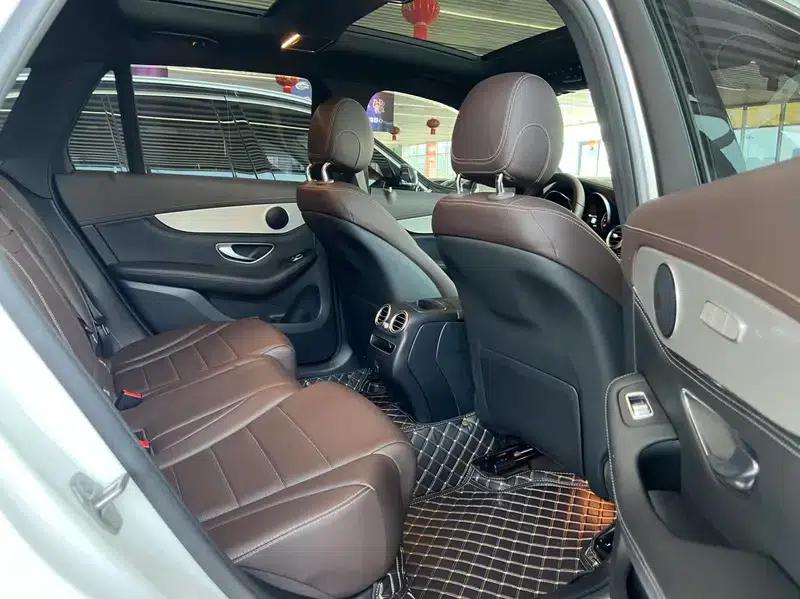 2020 Mercedes-Benz GLC 260 L 4MATIC Dynamic — миниатюра 9