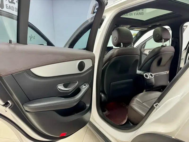 2018 Mercedes-Benz GLC 200 4MATIC — миниатюра 26