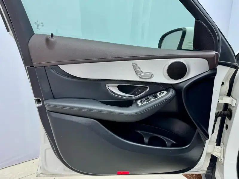 2018 Mercedes-Benz GLC 200 4MATIC — миниатюра 9
