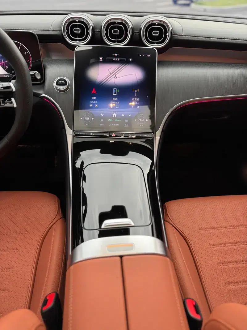 2023 Mercedes-Benz GLC Facelift: GLC 260 L 4MATIC Luxury 7-Seater — миниатюра 6