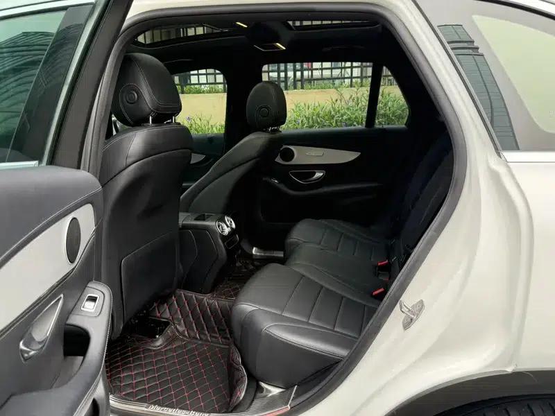 2020 Mercedes-Benz GLC 260 L 4MATIC Dynamic — миниатюра 17
