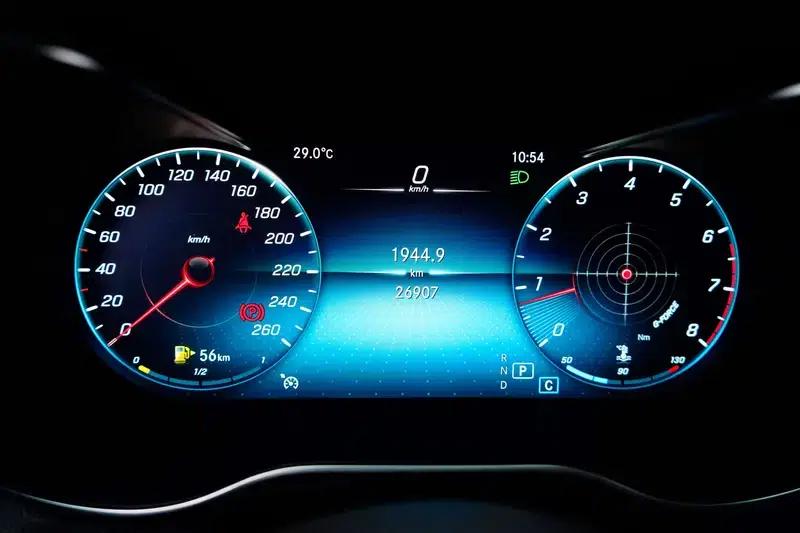2022 Mercedes-Benz GLC 260 L 4MATIC Luxury — миниатюра 12