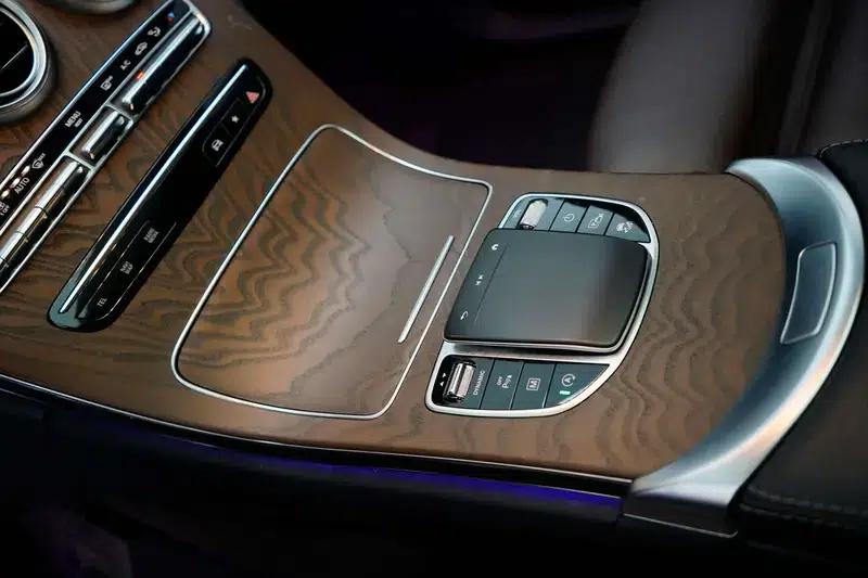 2022 Mercedes-Benz GLC 260 L 4MATIC Luxury — миниатюра 14