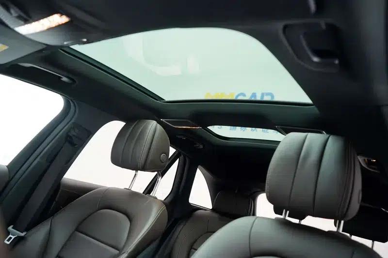 2022 Mercedes-Benz GLC 260 L 4MATIC Luxury — миниатюра 17