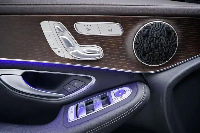 2022 Mercedes-Benz GLC 260 L 4MATIC Luxury — миниатюра 18
