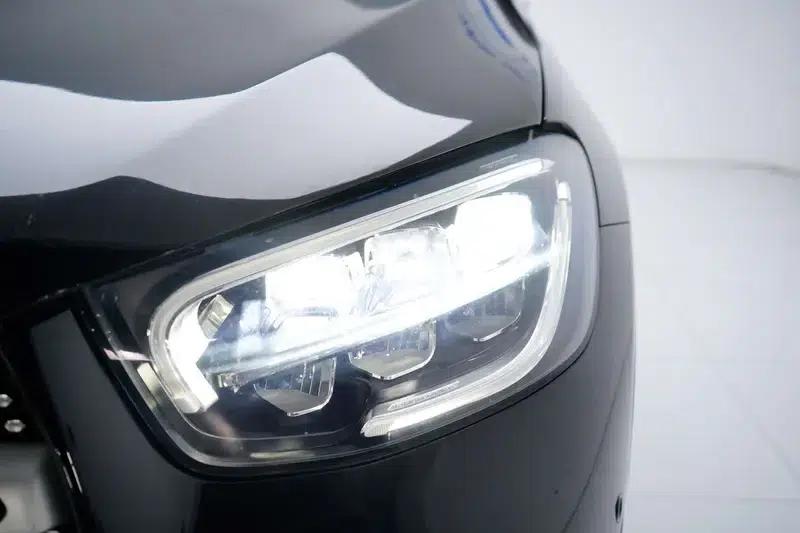 2022 Mercedes-Benz GLC 260 L 4MATIC Luxury — миниатюра 7