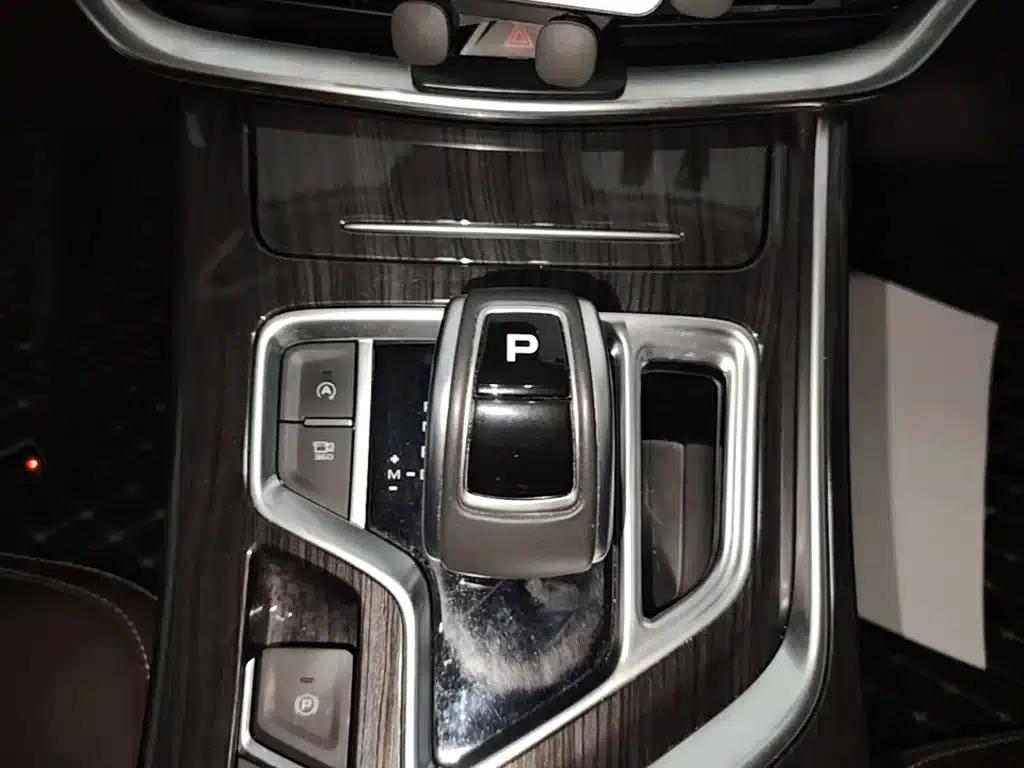 Geely Jiaji 2021 Smart Power 1.5TD DCT Premium Edition — миниатюра 14