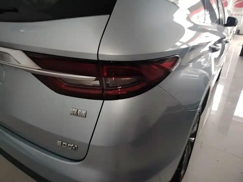 Geely Jiaji 2021 Smart Power 1.5TD DCT Premium Edition — миниатюра 8