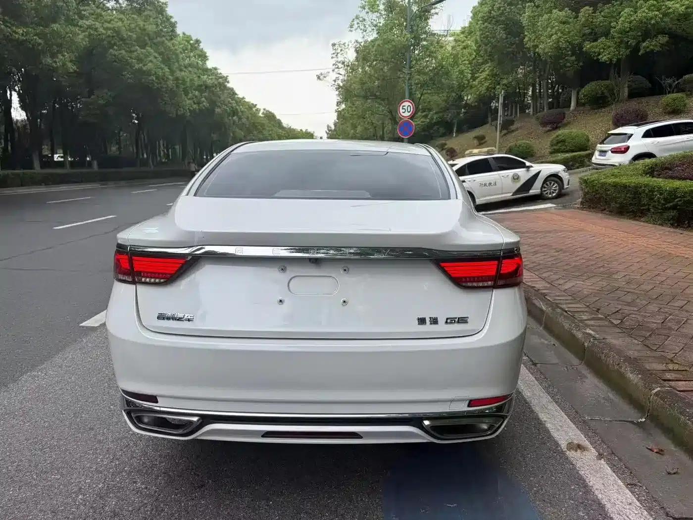 Geely Borui 2020 Facelift 1.8T Navigator Edition — миниатюра 8