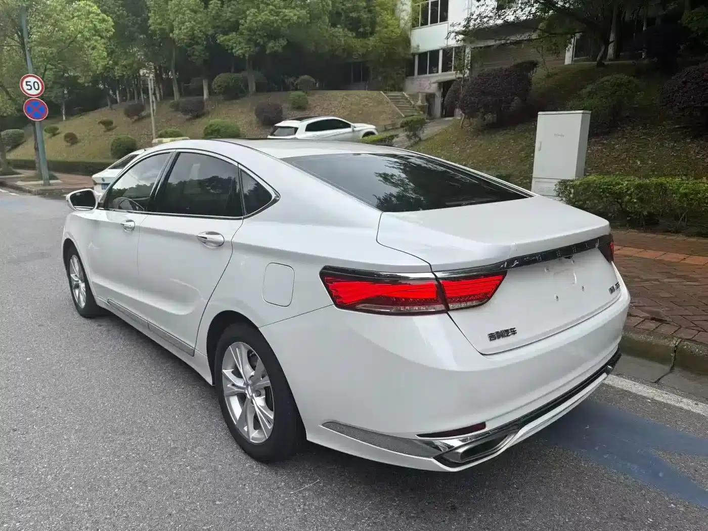 Geely Borui 2020 Facelift 1.8T Navigator Edition — миниатюра 9
