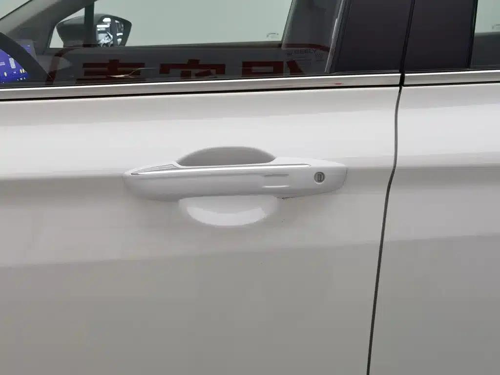 Geely Emgrand S 2021 1.4T CVT Flagship Edition — миниатюра 18