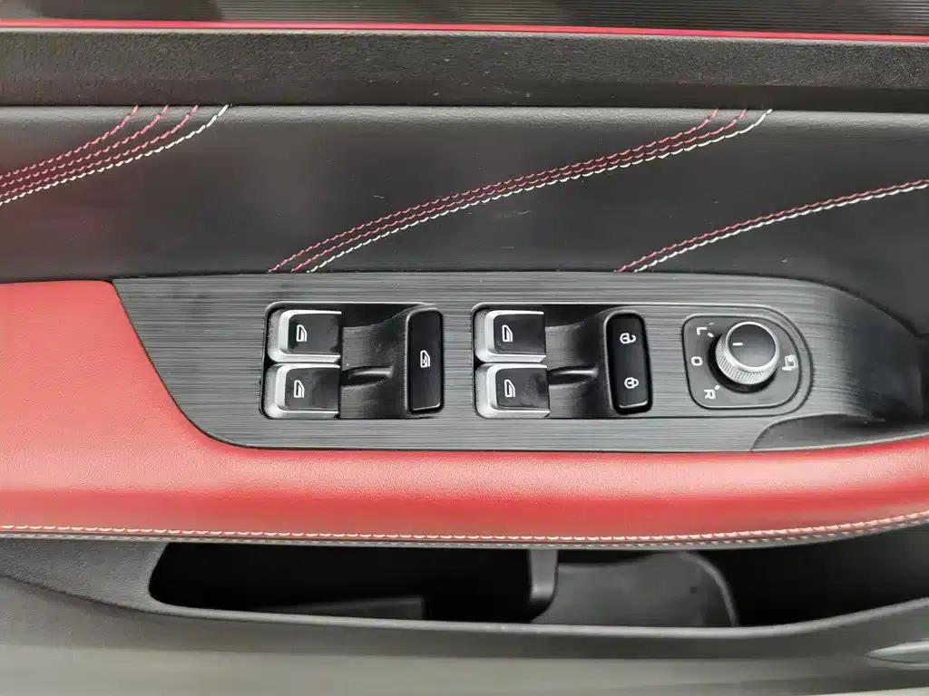 Geely Emgrand S 2021 1.4T CVT Flagship Edition — миниатюра 9