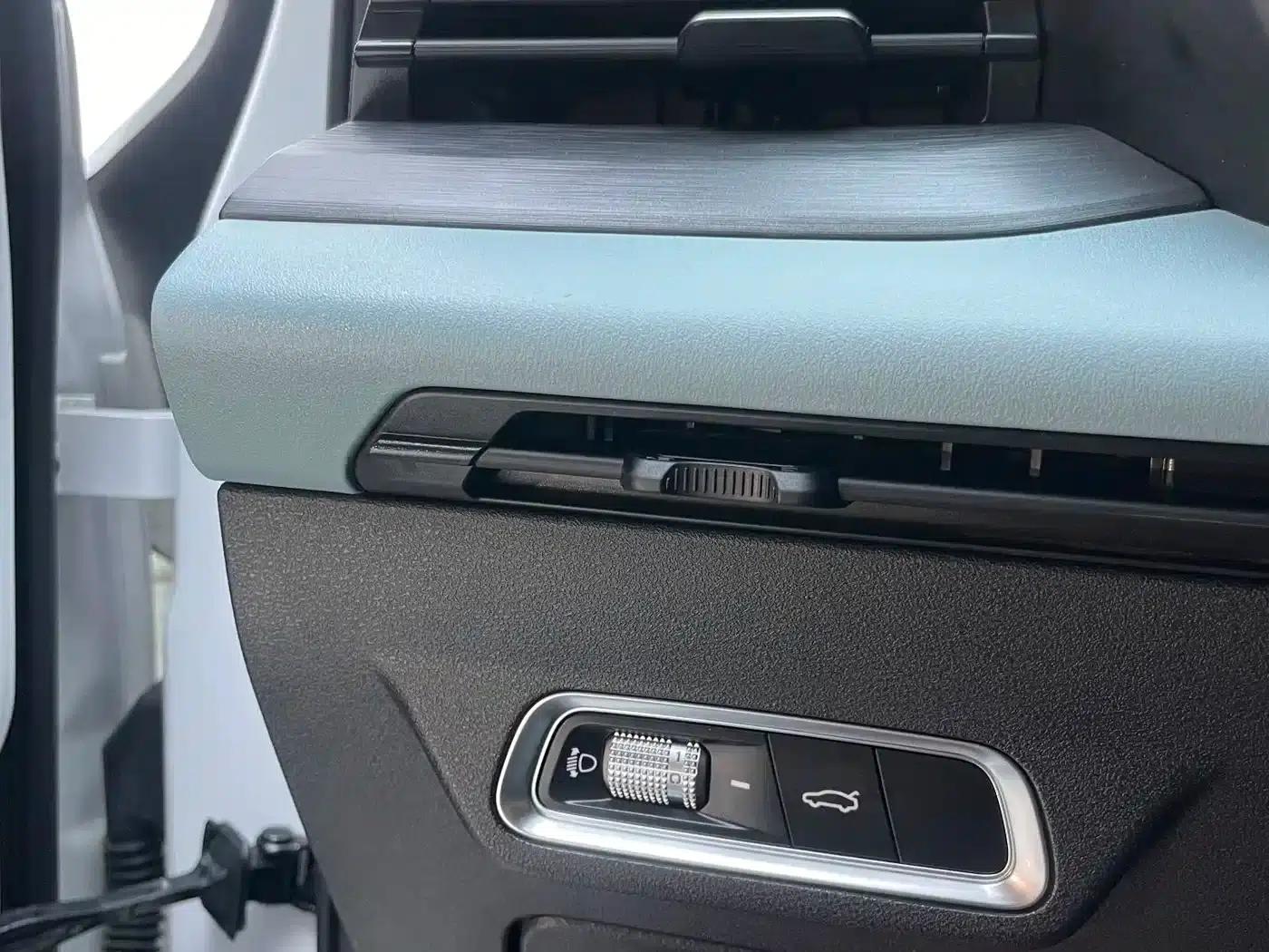 Geely Emgrand S 2022 1.4T CVT Crossover Player Edition — миниатюра 23