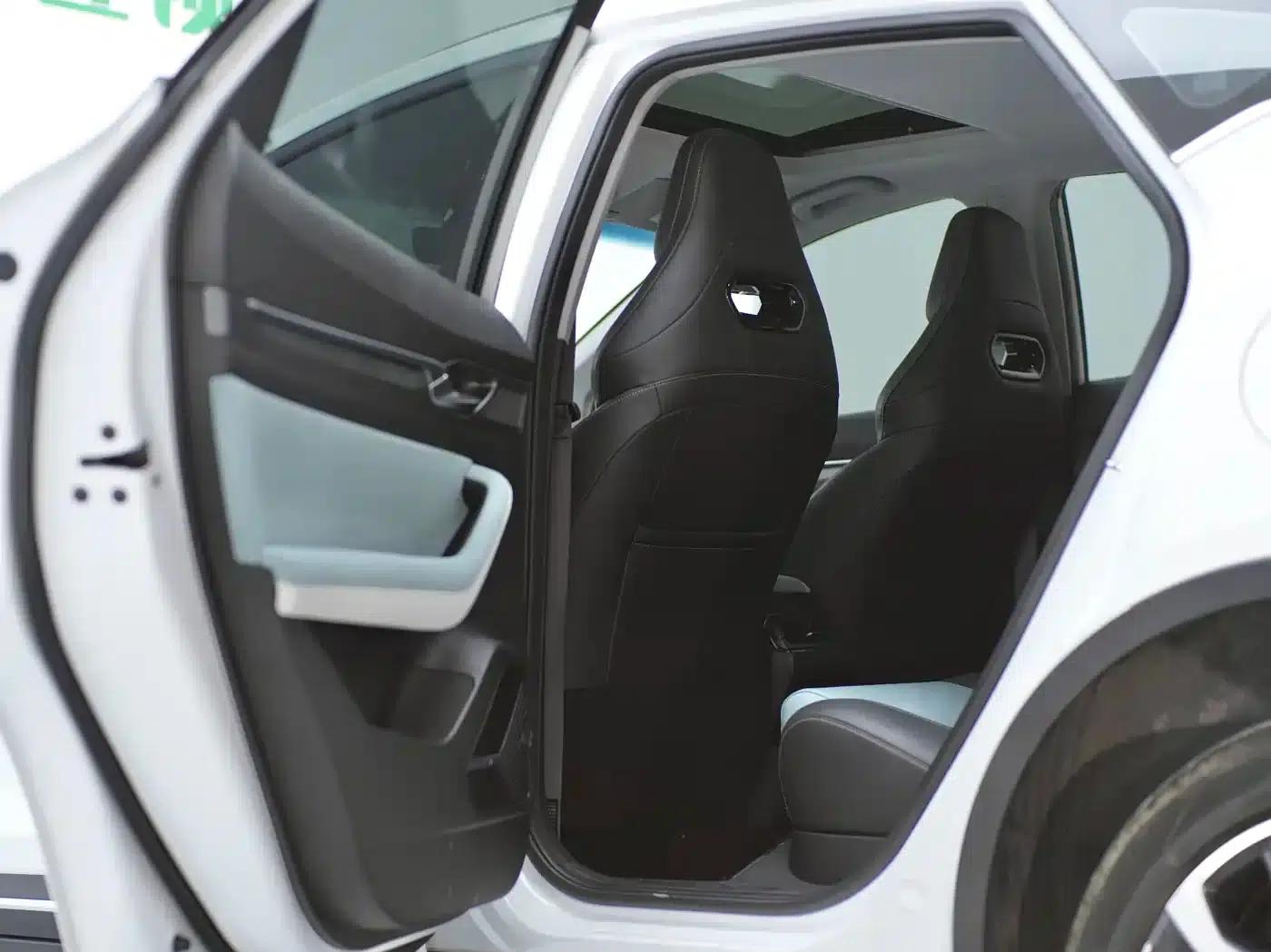Geely Emgrand S 2022 1.4T CVT Crossover Player Edition — миниатюра 13