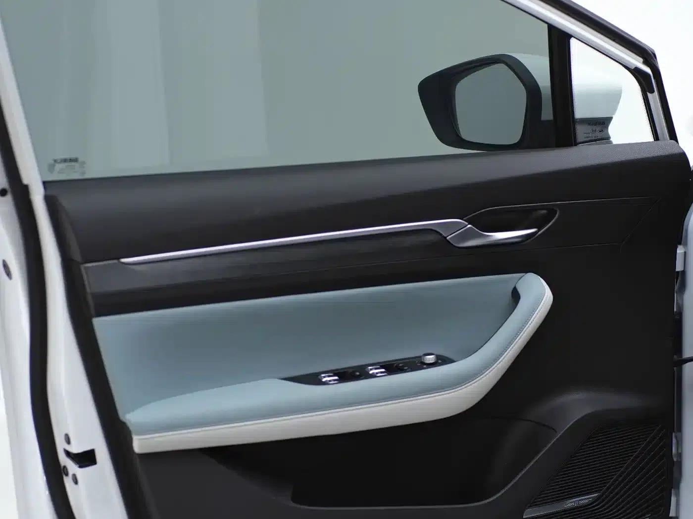 Geely Emgrand S 2022 1.4T CVT Crossover Player Edition — миниатюра 15