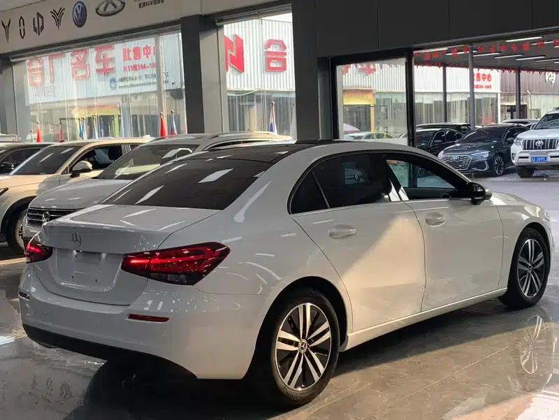 2022 Mercedes-Benz A-Class A 180 L — миниатюра 6