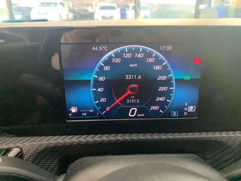 2022 Mercedes-Benz A-Class A 180 L — миниатюра 10