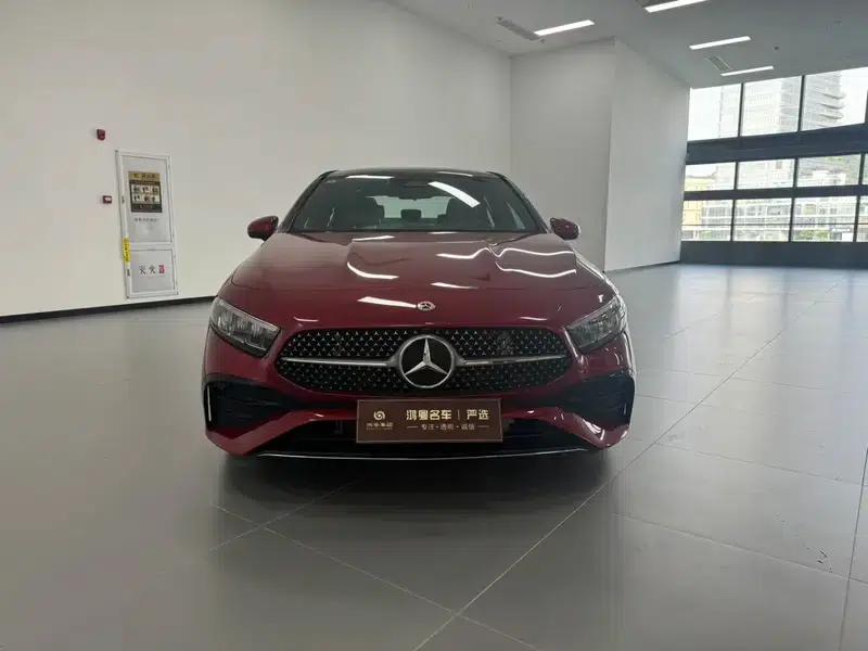 2023 Mercedes-Benz A-Class A 200 L Sport Sedan Fashion Edition — миниатюра 2