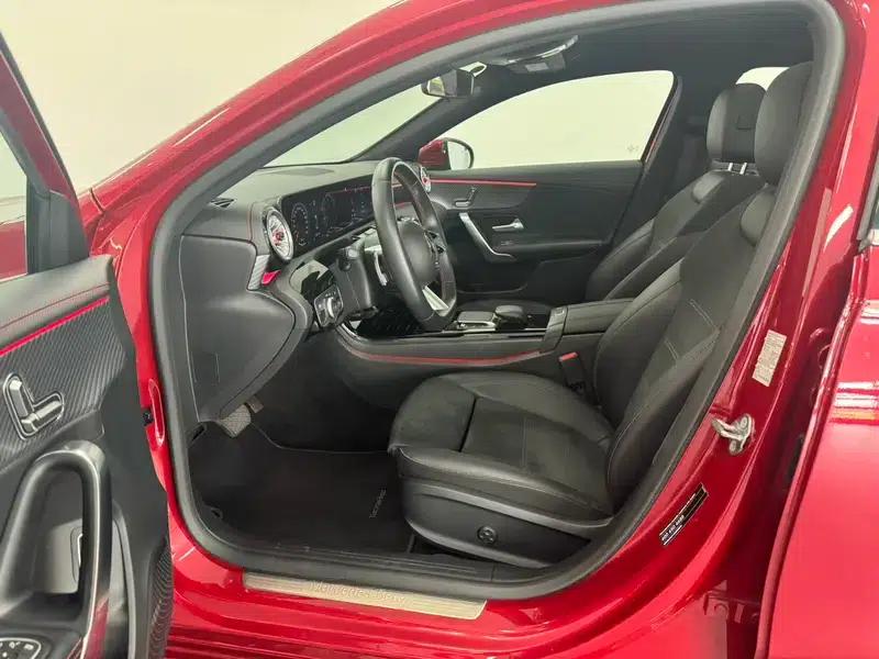 2023 Mercedes-Benz A-Class A 200 L Sport Sedan Fashion Edition — миниатюра 12