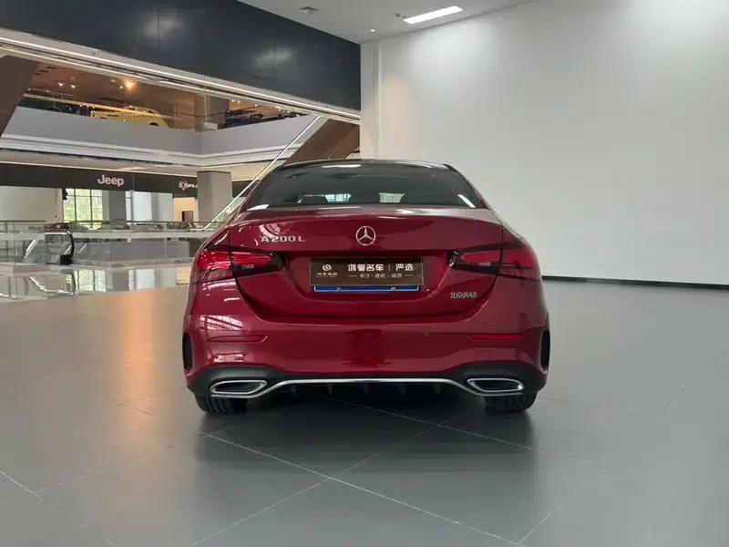 2023 Mercedes-Benz A-Class A 200 L Sport Sedan Fashion Edition — миниатюра 6