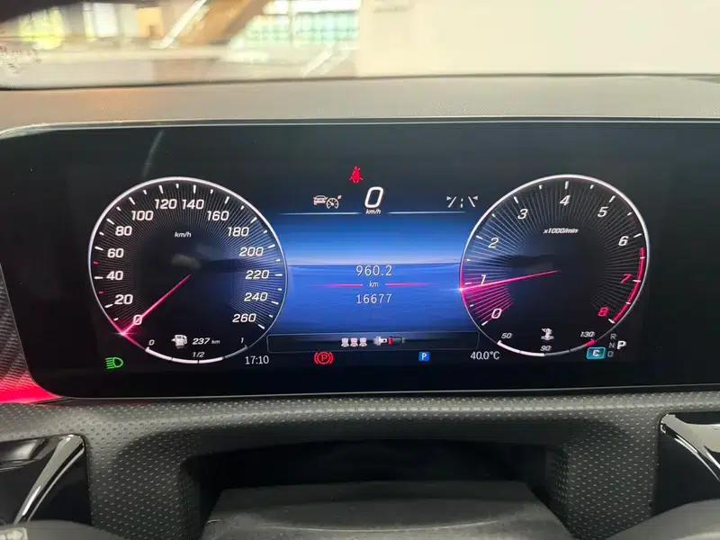 2023 Mercedes-Benz A-Class A 200 L Sport Sedan Fashion Edition — миниатюра 10
