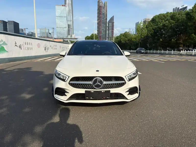 2022 Mercedes-Benz A-Class A 200 L Sport Sedan Dynamic Edition — миниатюра 2