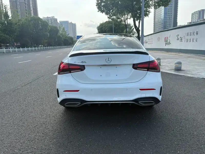 2022 Mercedes-Benz A-Class A 200 L Sport Sedan Dynamic Edition — миниатюра 5