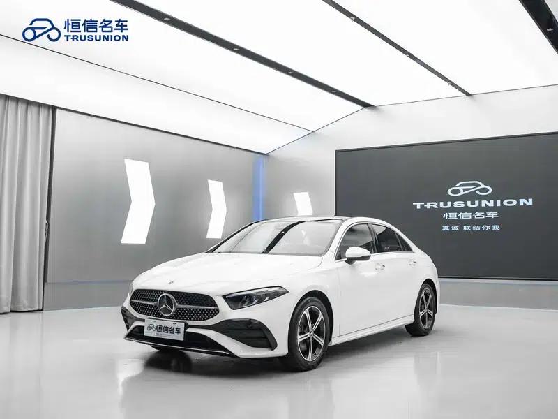 2023 Mercedes-Benz A-Class A 200 L Sport Sedan Fashion Edition — миниатюра 1