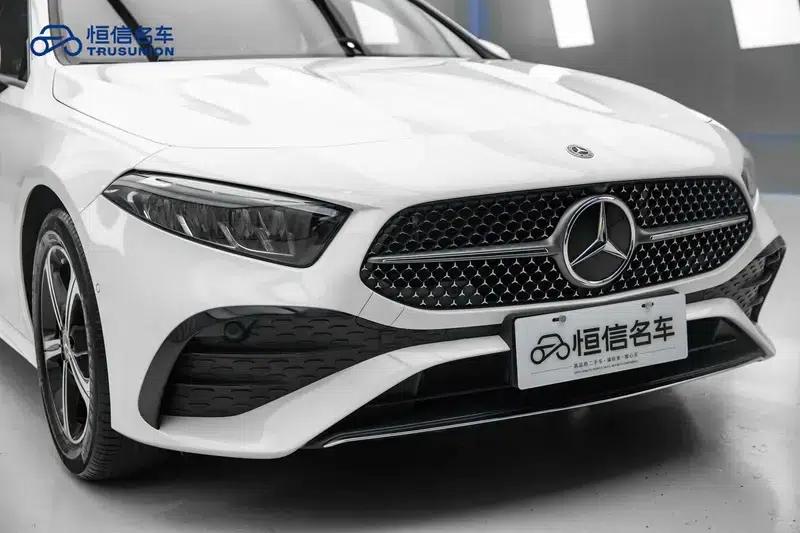 2023 Mercedes-Benz A-Class A 200 L Sport Sedan Fashion Edition — миниатюра 14