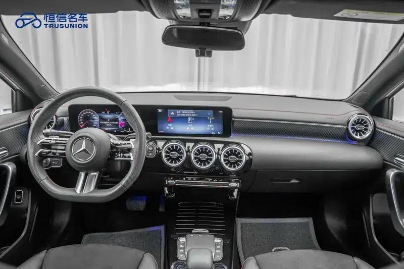 2023 Mercedes-Benz A-Class A 200 L Sport Sedan Fashion Edition — миниатюра 19