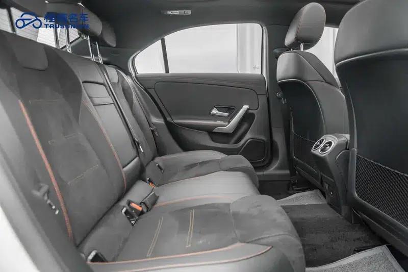 2023 Mercedes-Benz A-Class A 200 L Sport Sedan Fashion Edition — миниатюра 22