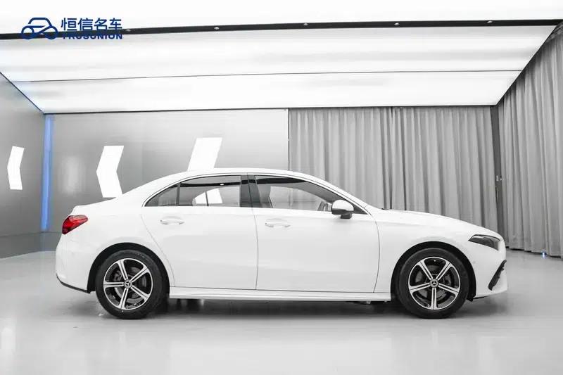 2023 Mercedes-Benz A-Class A 200 L Sport Sedan Fashion Edition — миниатюра 7
