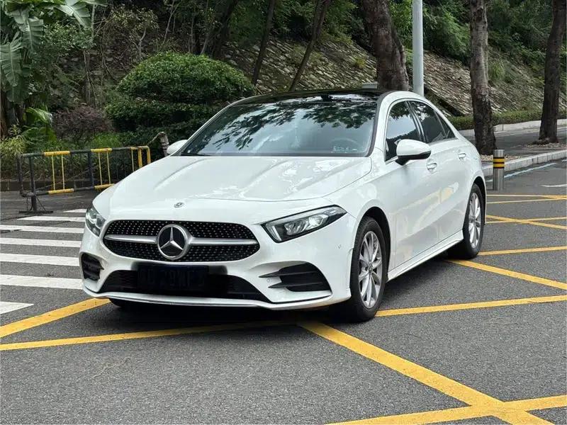 2022 Mercedes-Benz A-Class A 200 L Sport Sedan Dynamic Edition — миниатюра 1