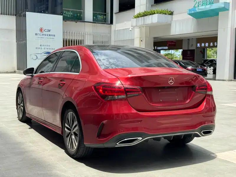 2019 Mercedes-Benz A-Class A 180 L Sport Sedan — миниатюра 4