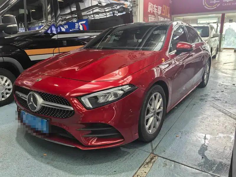 Mercedes-Benz A-Class 2020 A 200 L Sport Sedan — миниатюра 1