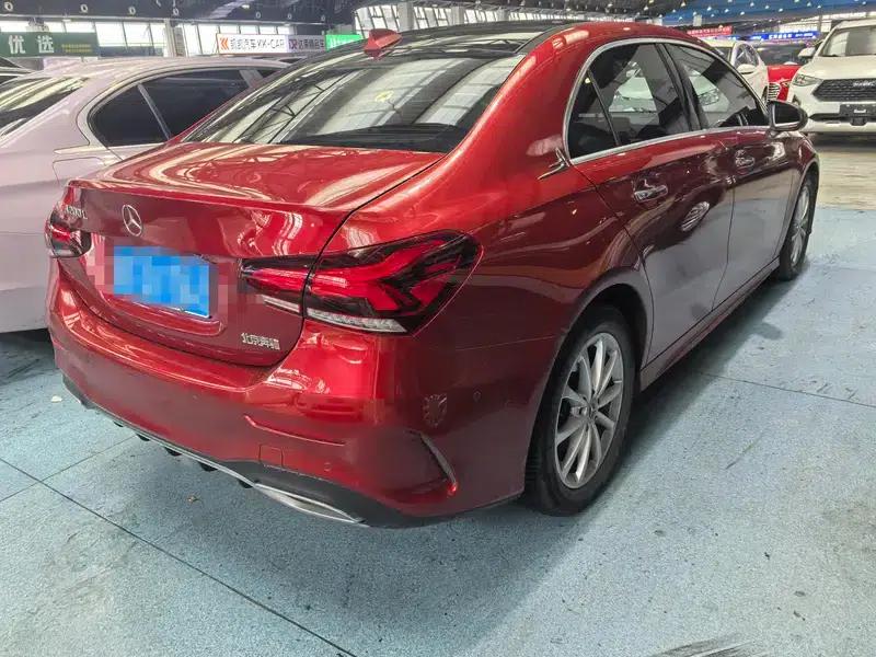 Mercedes-Benz A-Class 2020 A 200 L Sport Sedan — миниатюра 6