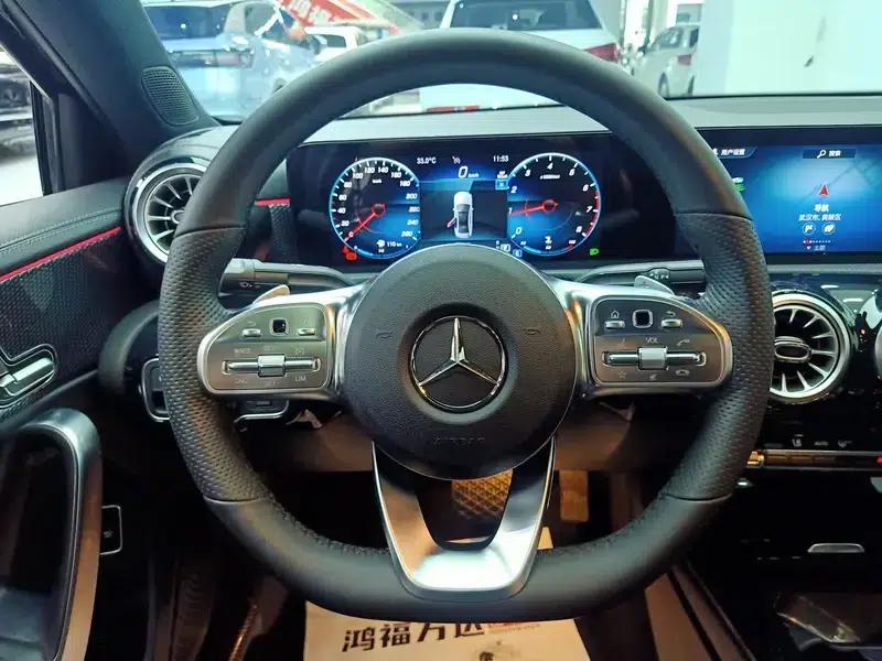 2022 Mercedes-Benz A-Class A 200 L Sport Sedan Fashion Edition — миниатюра 19