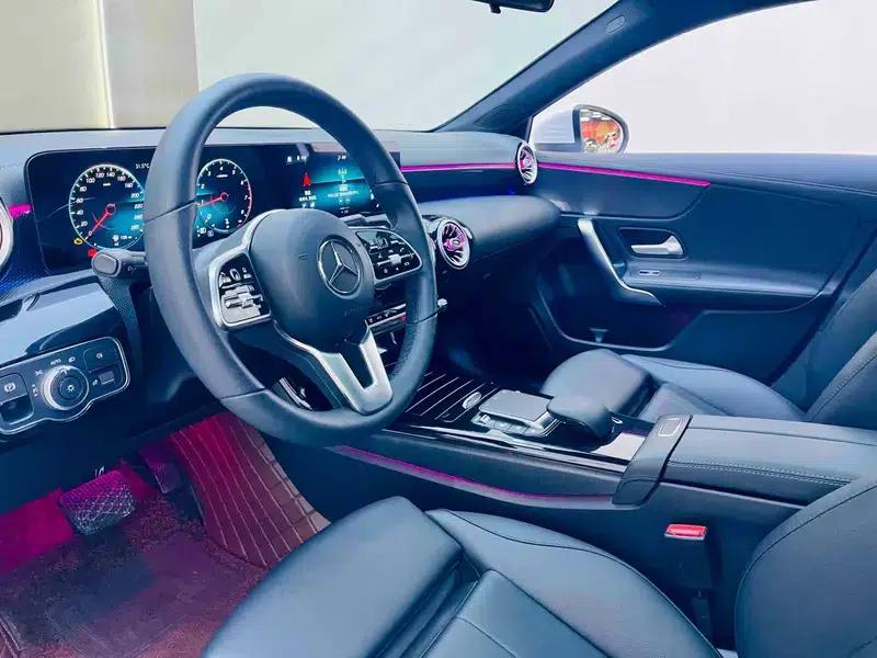 2022 Mercedes-Benz A-Class A 200 L Sport Sedan Dynamic Edition — миниатюра 14