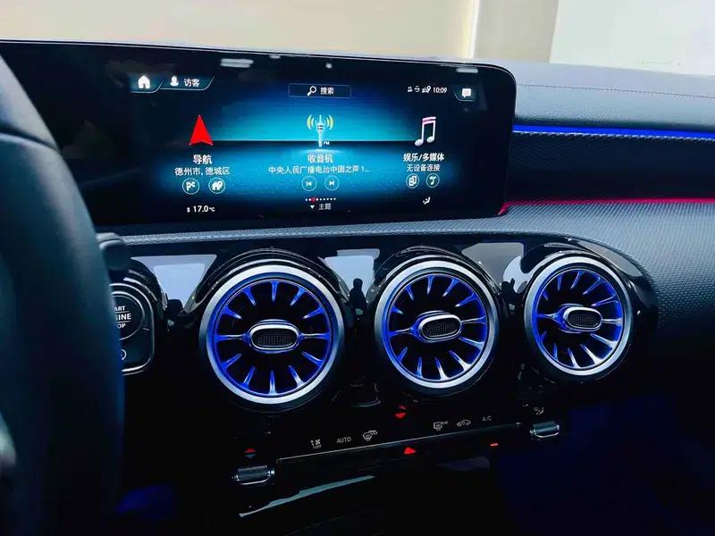 2022 Mercedes-Benz A-Class A 200 L Sport Sedan Dynamic Edition — миниатюра 10