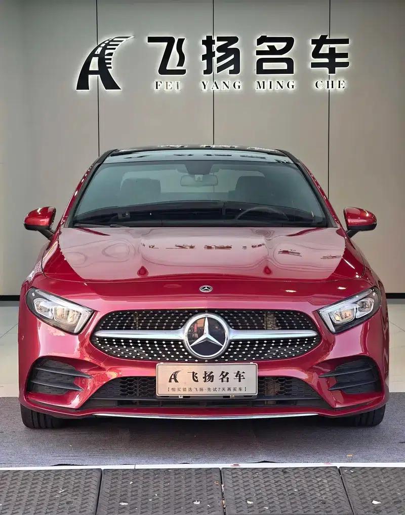 Mercedes-Benz A-Class 2021 A 200 L Sport Sedan Fashion Edition — миниатюра 2