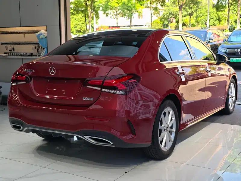 Mercedes-Benz A-Class 2021 A 200 L Sport Sedan Fashion Edition — миниатюра 7