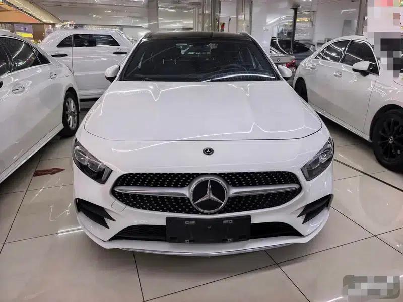 2019 Mercedes-Benz A-Class A 200 L Sport Sedan — миниатюра 2