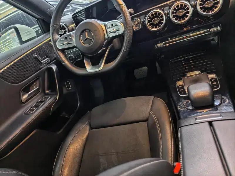 2019 Mercedes-Benz A-Class A 200 L Sport Sedan — миниатюра 6