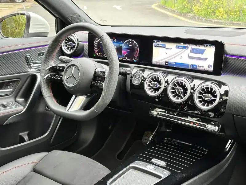 Mercedes-Benz A-Class 2025 A 200 L Fashion Edition — миниатюра 14