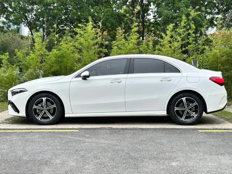 Mercedes-Benz A-Class 2025 A 200 L Fashion Edition — миниатюра 4